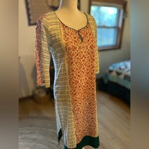 Lightweight cotton tunic